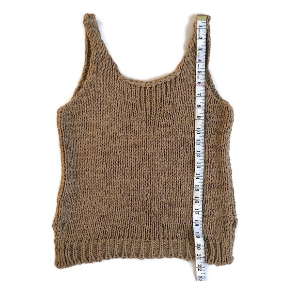 Moon River Woven Knit Sleeveless Tank Top - Picture 6 of 7